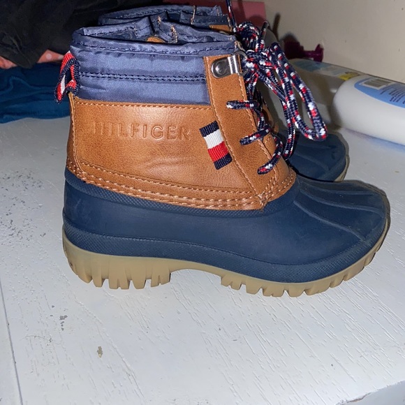 Boots - Picture 3 of 3